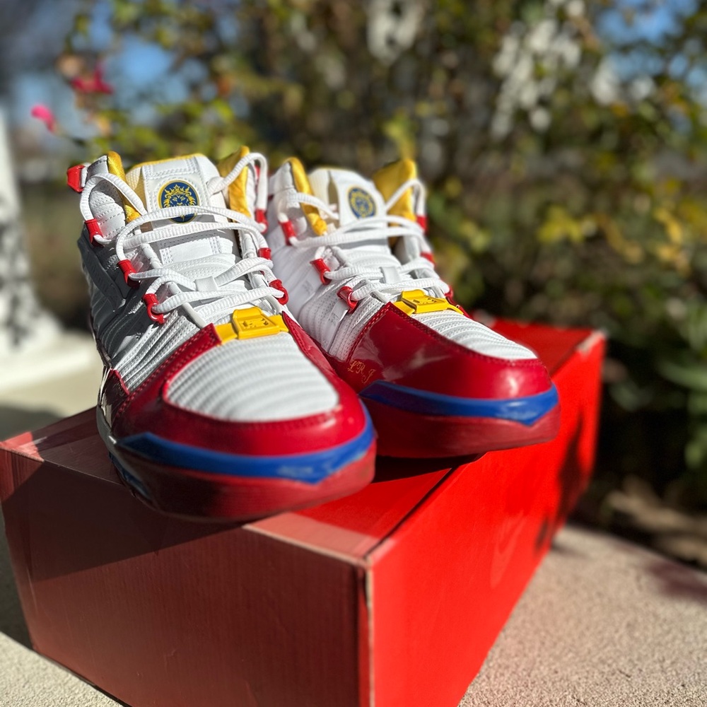 Nike Zoom LeBron III QS